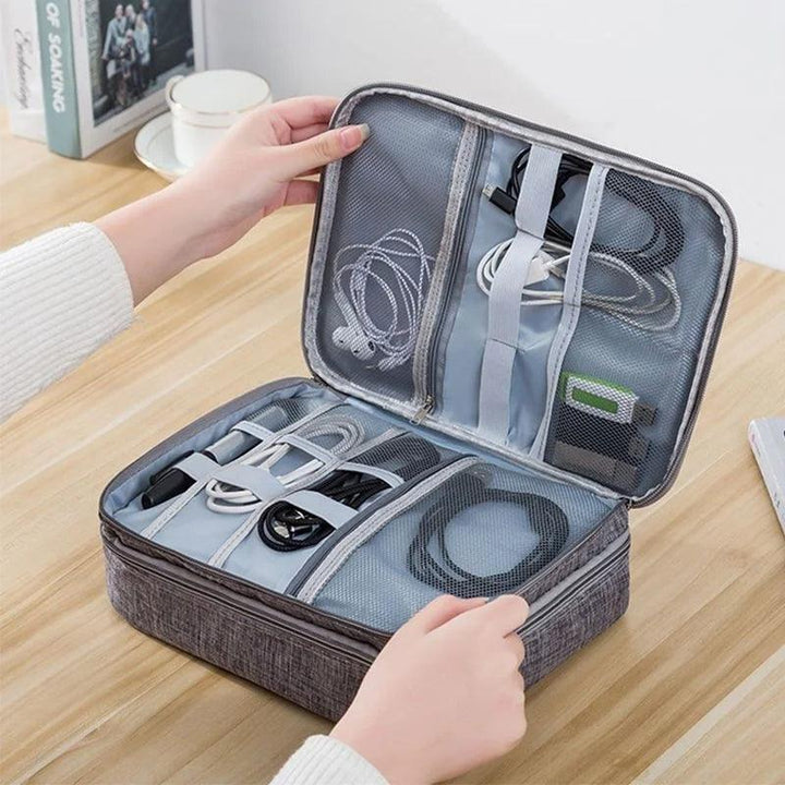 Bolsa de organizadora de cabos com divisórias e bolsos de malha