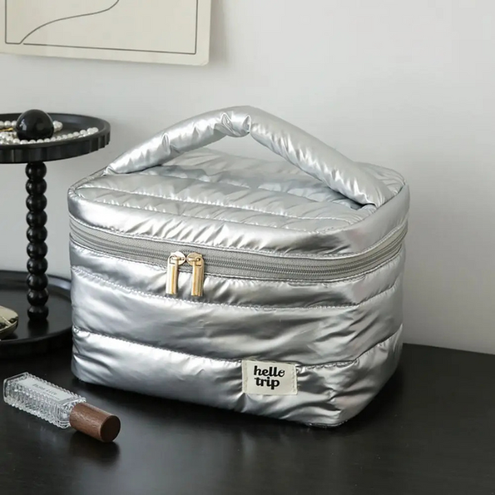 Necessaire 